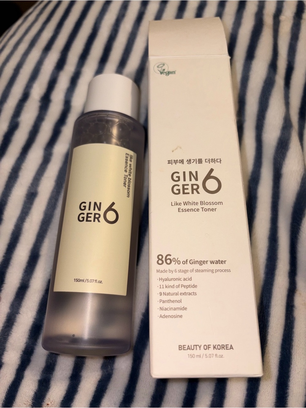 Ginger G Like White Blossom Essence Toner - Cream & White